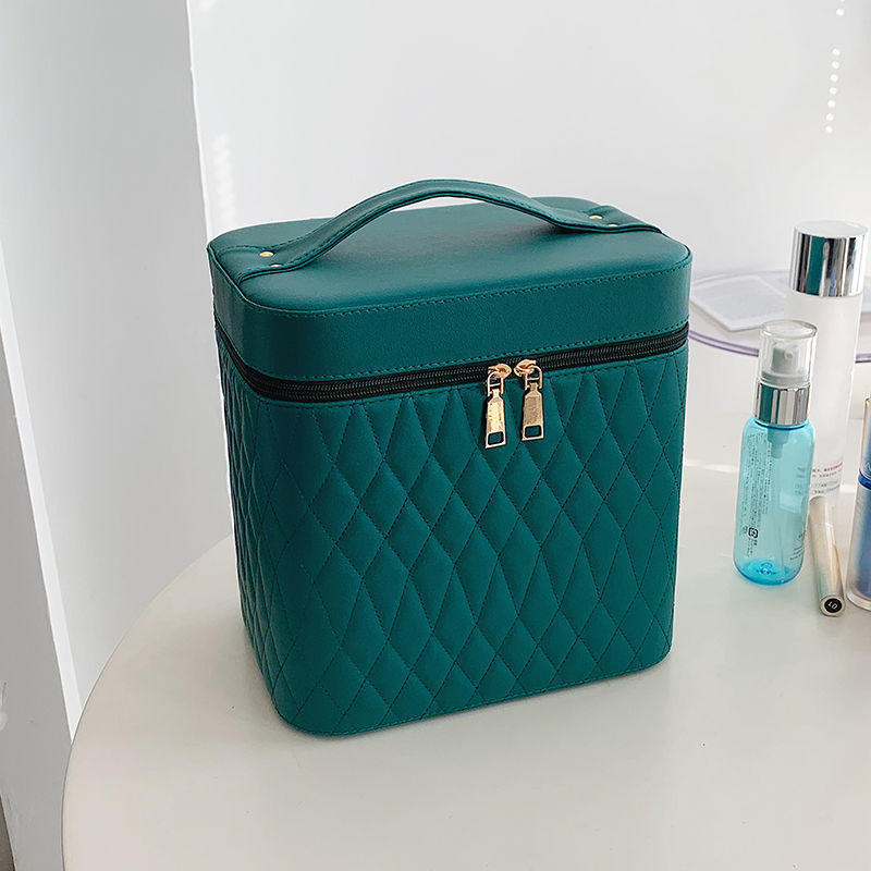 Classy Carry